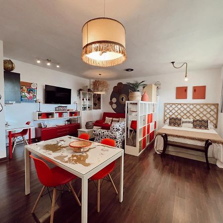מאלגה Lovely Suite Miramar מראה חיצוני תמונה